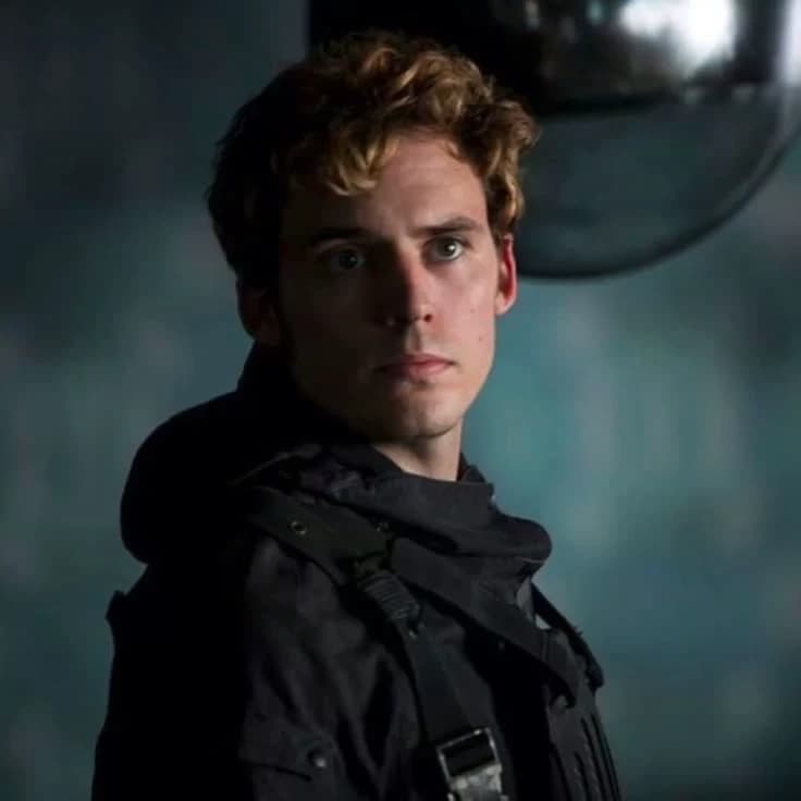 Finnick Odair thumbnail