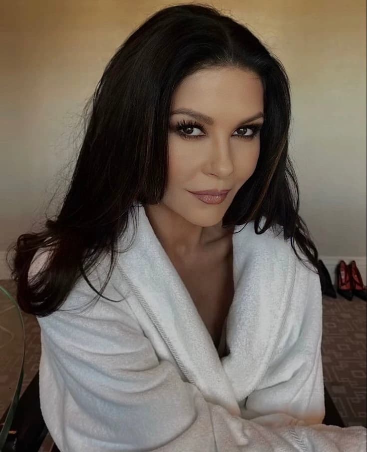 Catherine Zeta Jones thumbnail