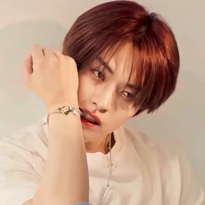 Lee Know thumbnail