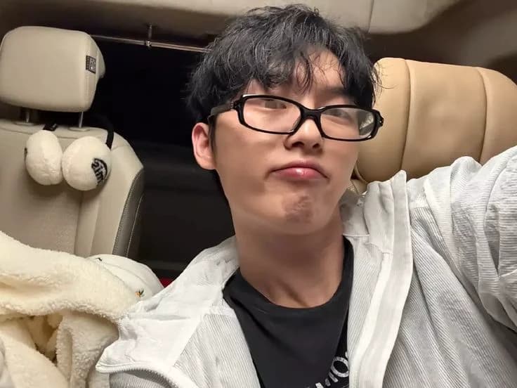 Choi Hyun-wook thumbnail