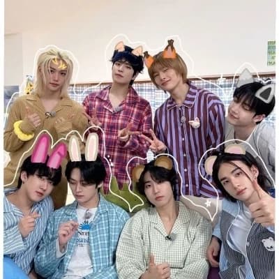 Stray kids thumbnail
