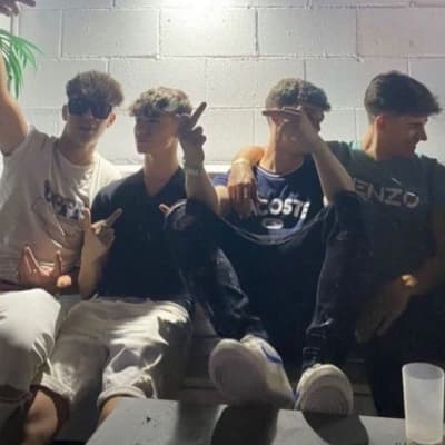 Your friends thumbnail