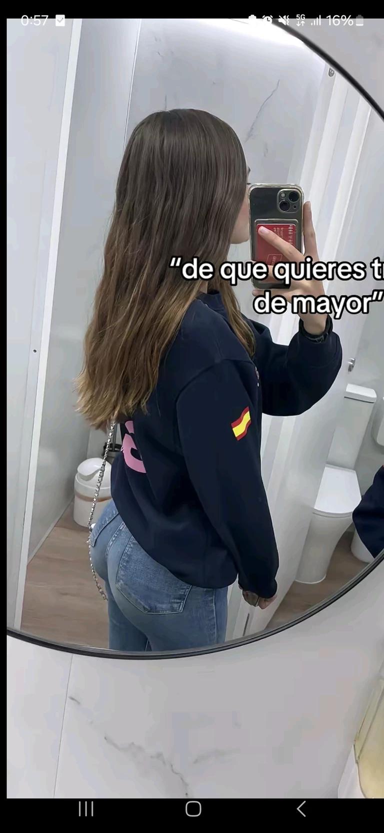 Julia thumbnail