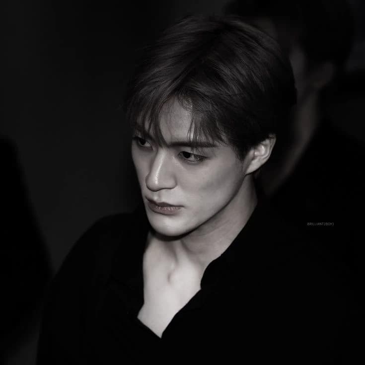 lee jeno thumbnail