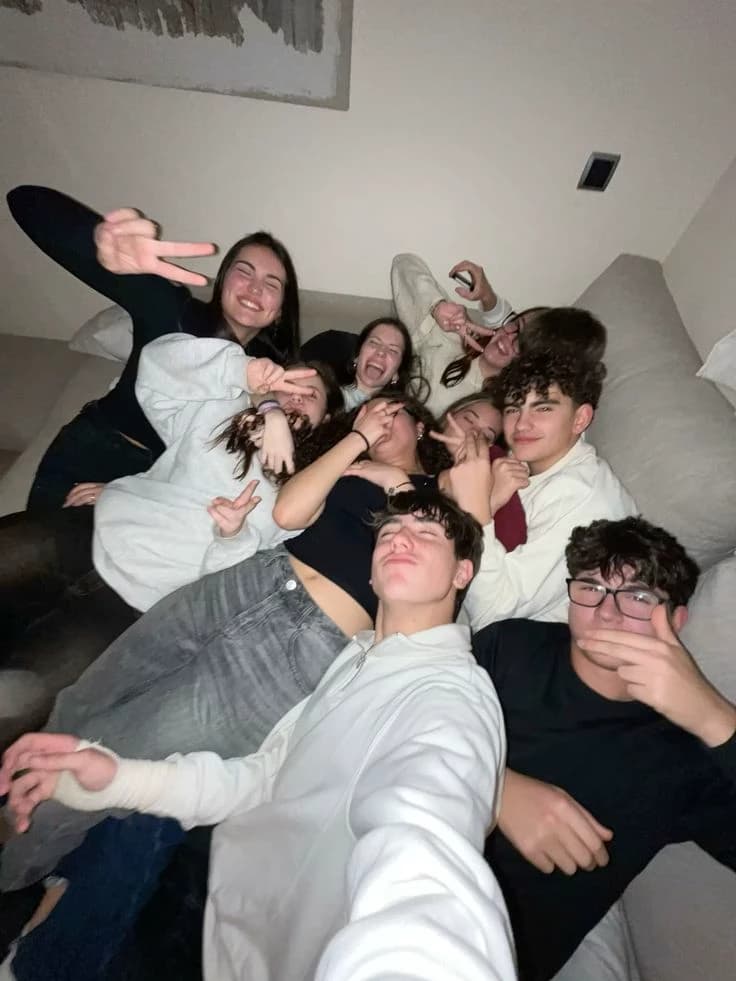 group thumbnail