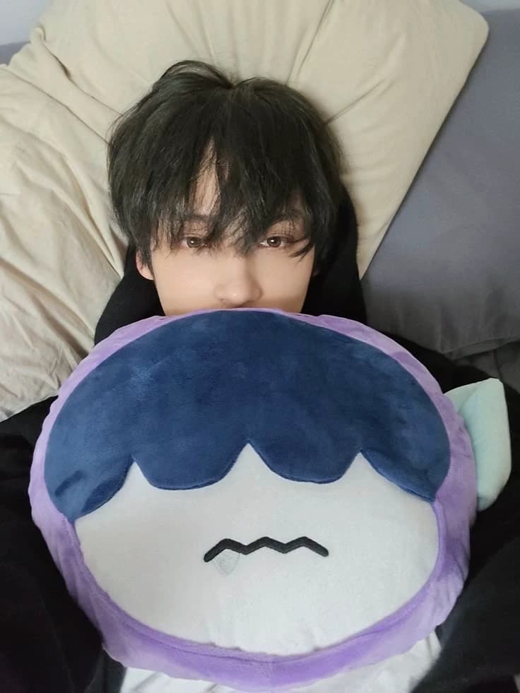 Hueningkai thumbnail