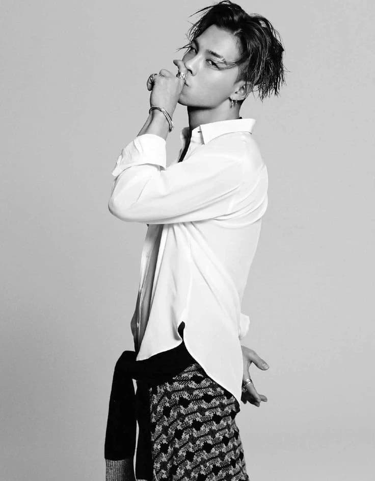Dong Young Bae (BL 💀) thumbnail