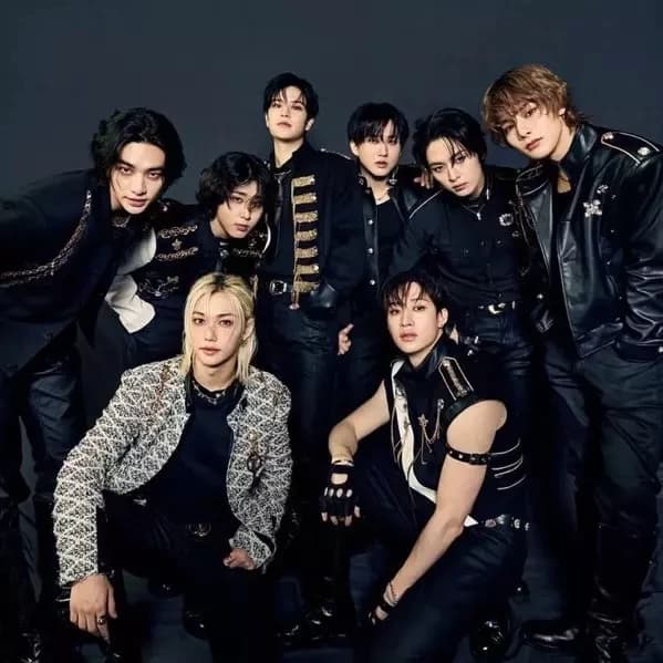 (STRAY KIDS) thumbnail