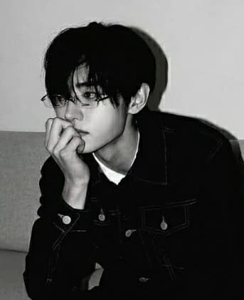 Sunghoon thumbnail