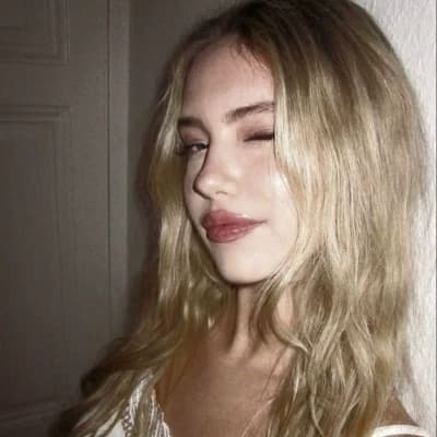 Teenage Girl thumbnail