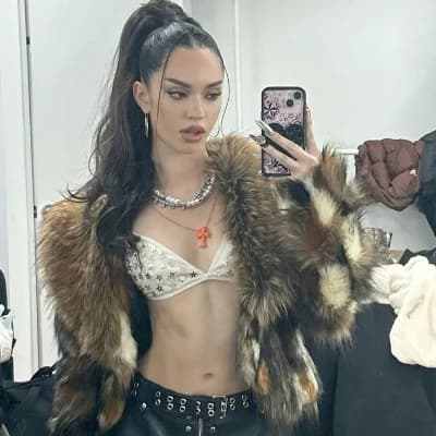 Daniela thumbnail