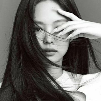 Jennie thumbnail
