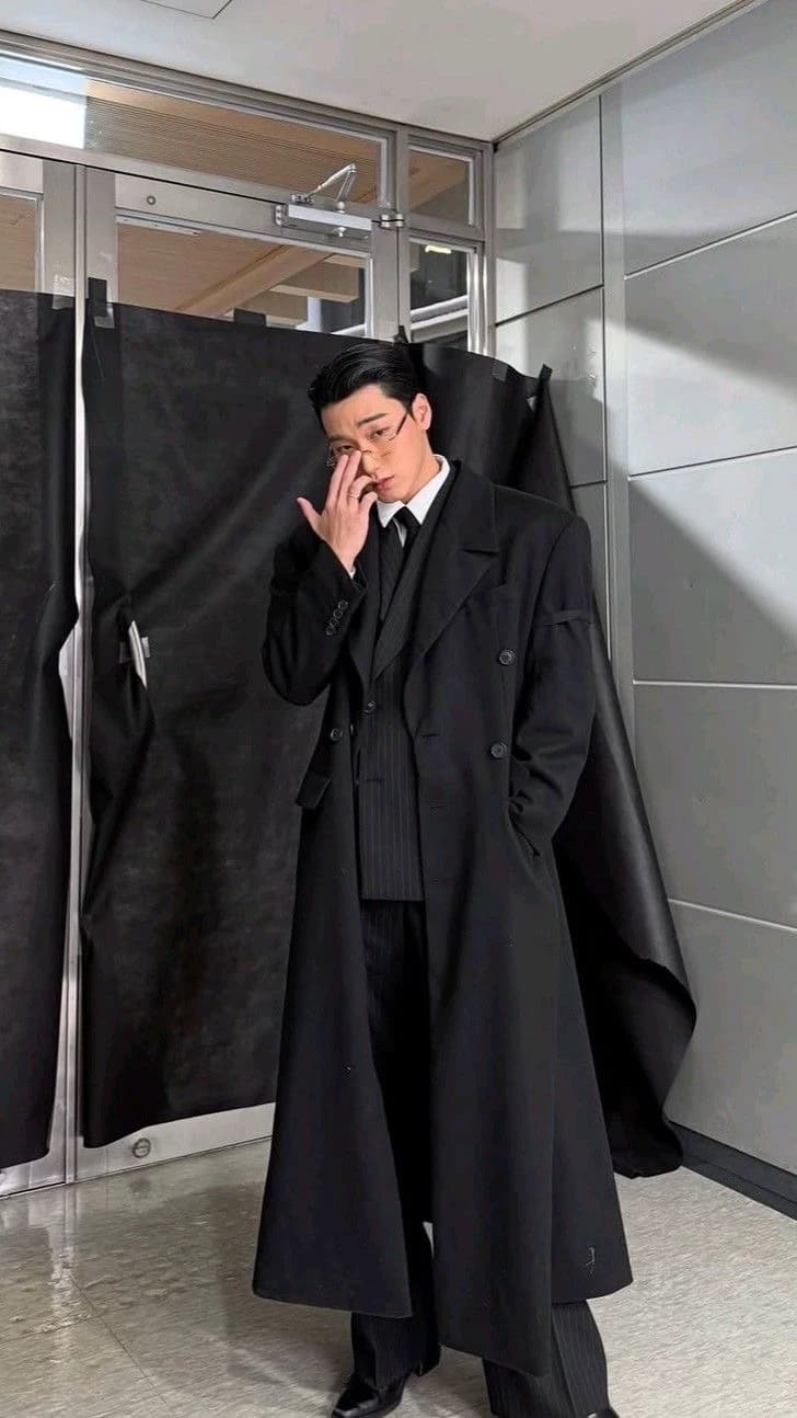 Choi San/Mafioso/ thumbnail
