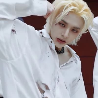 Hyunjin zombie in love thumbnail