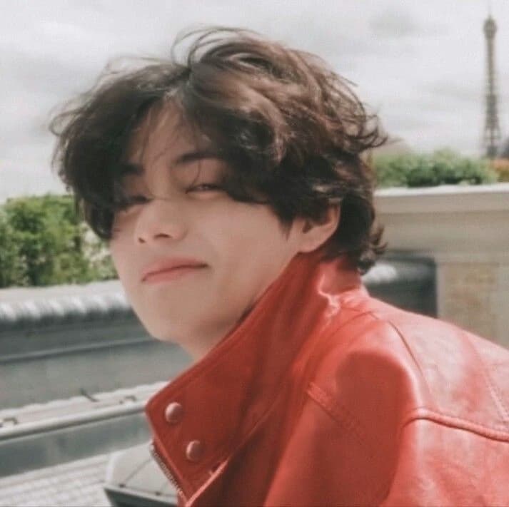 Kim Taehyung thumbnail