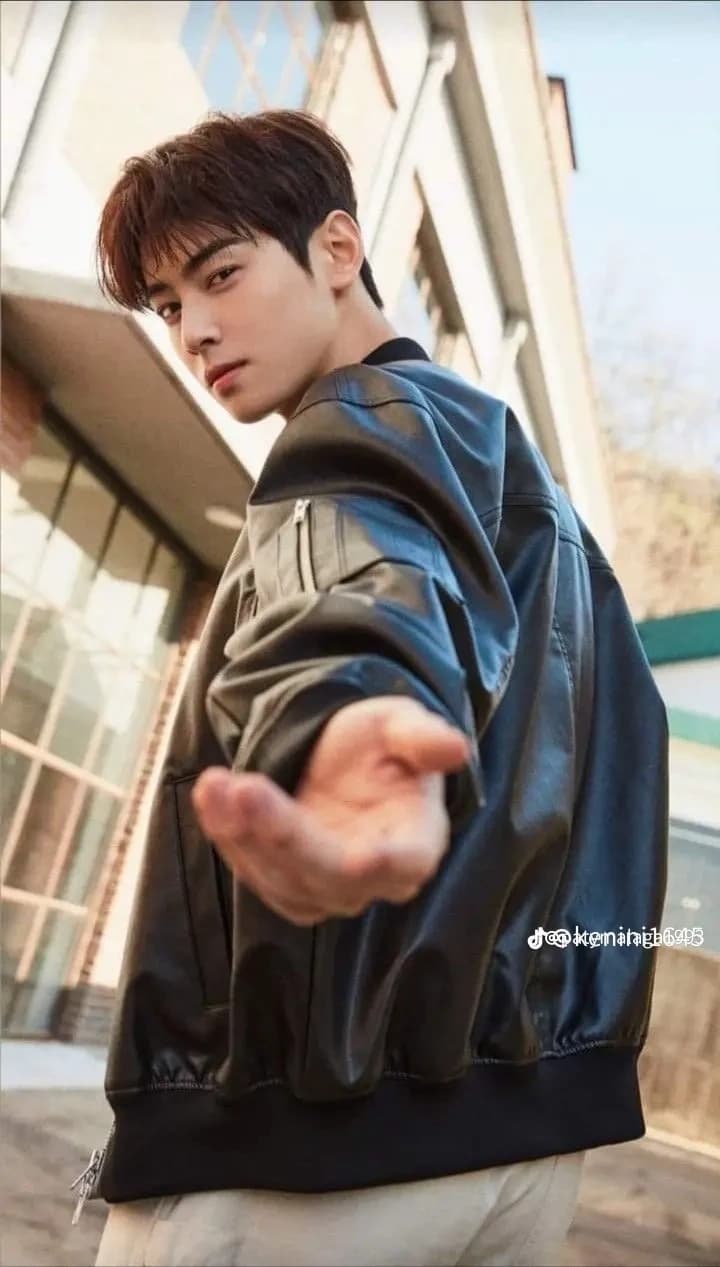 Cha eun woo thumbnail