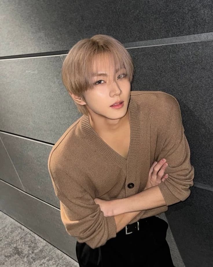 Yang Jungwon thumbnail