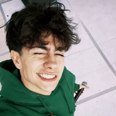 Lukas Urkijo Lopez thumbnail