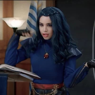 Evie Grimhilde thumbnail