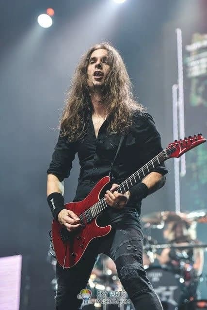 Kiko Loureiro thumbnail