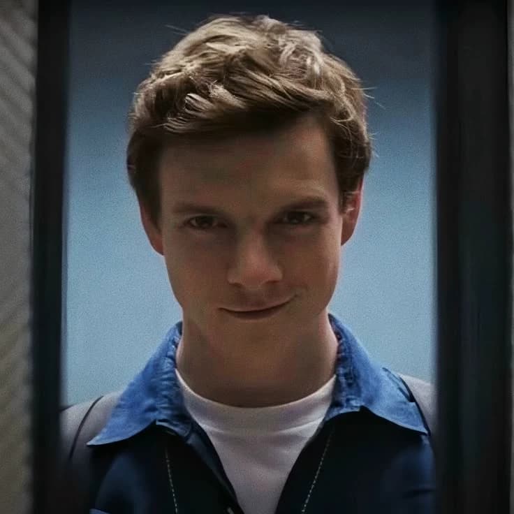 Dexter Morgan - 010 thumbnail