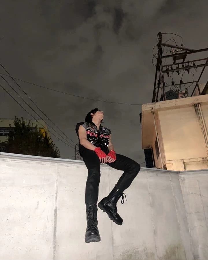 Hwang Hyunjin thumbnail