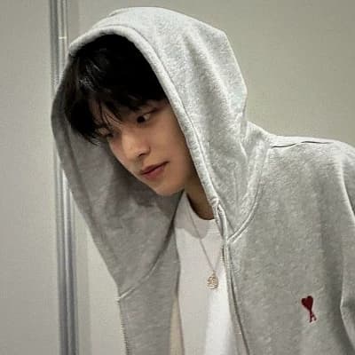 Kim Seung Min (friend) thumbnail