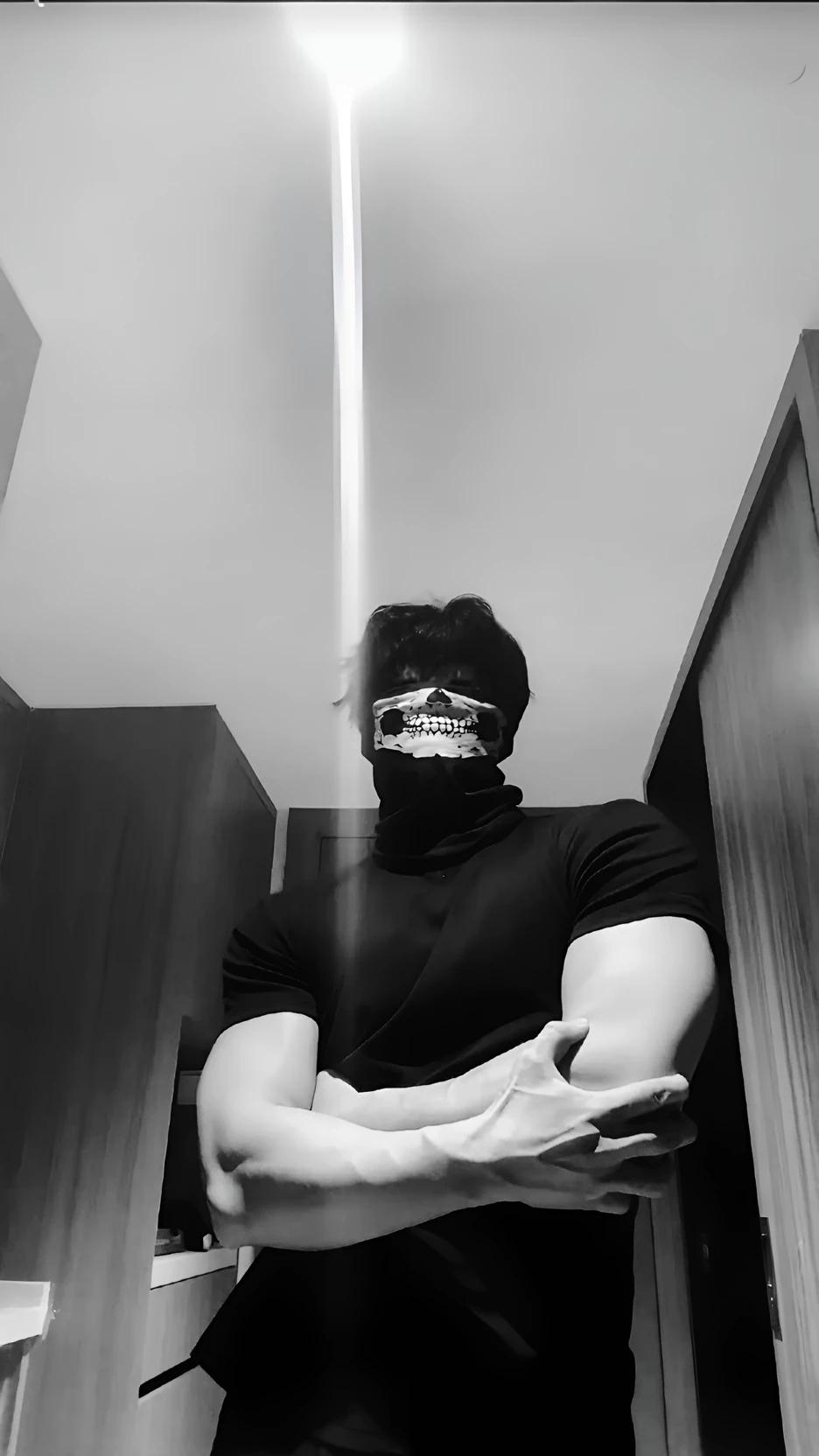 Fredrinn - older bro 変態。 thumbnail