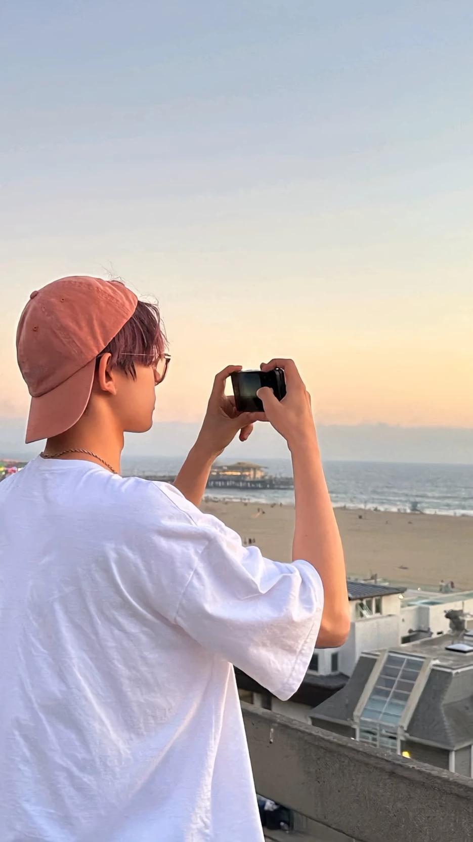 Lee heeseung thumbnail