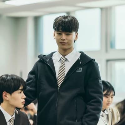read Moon-Gi thumbnail
