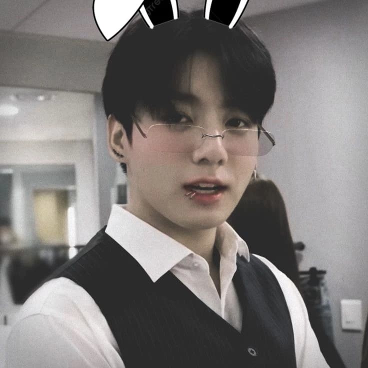 Jungkook // what do you mean another hybrid? thumbnail