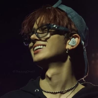 Lee Heeseung thumbnail