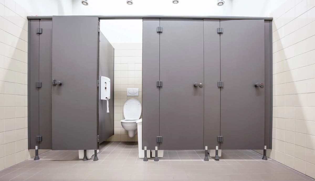 public toilet thumbnail