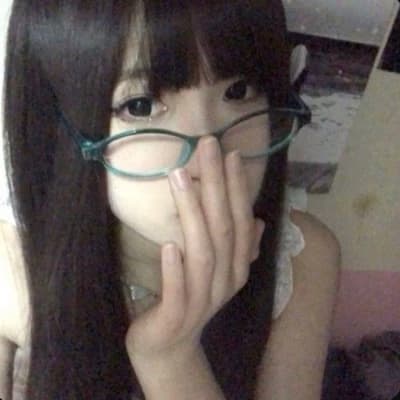 Sophia your older sister. thumbnail