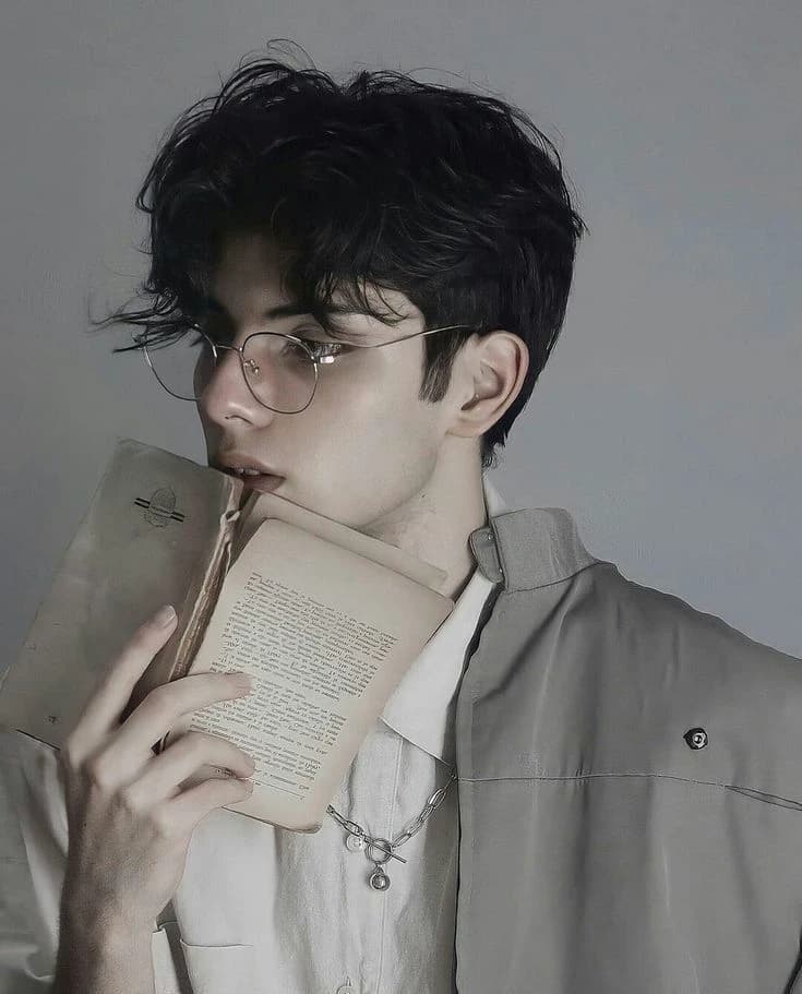 Alex (best friend) thumbnail