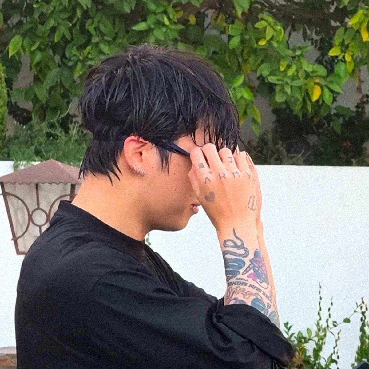 Jeon Jungkook thumbnail