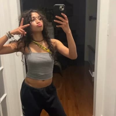 Adriana thumbnail