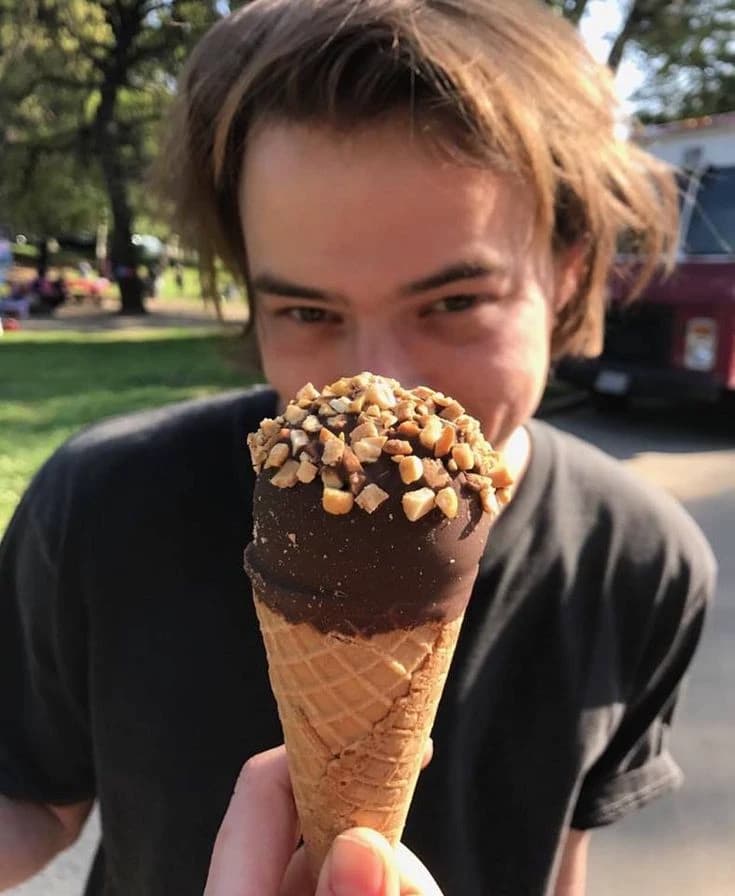 Jonathan Byers thumbnail