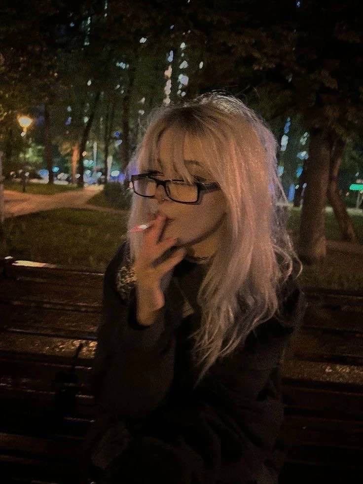 Lurie (Lesbian) thumbnail