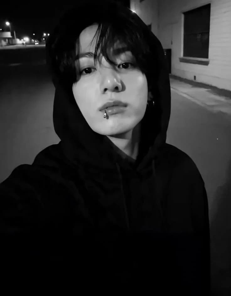 Jeon Jungkook thumbnail