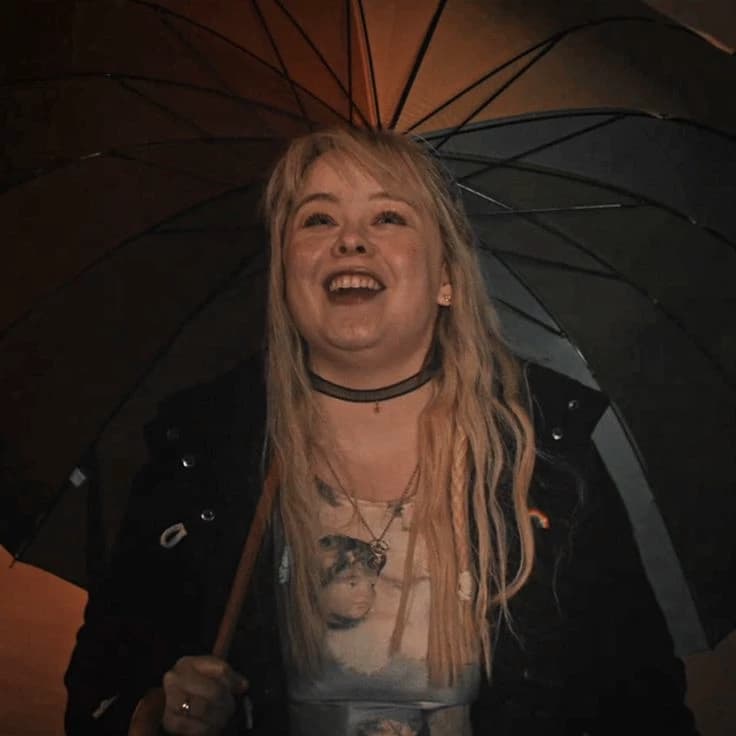 Clare Devlin thumbnail