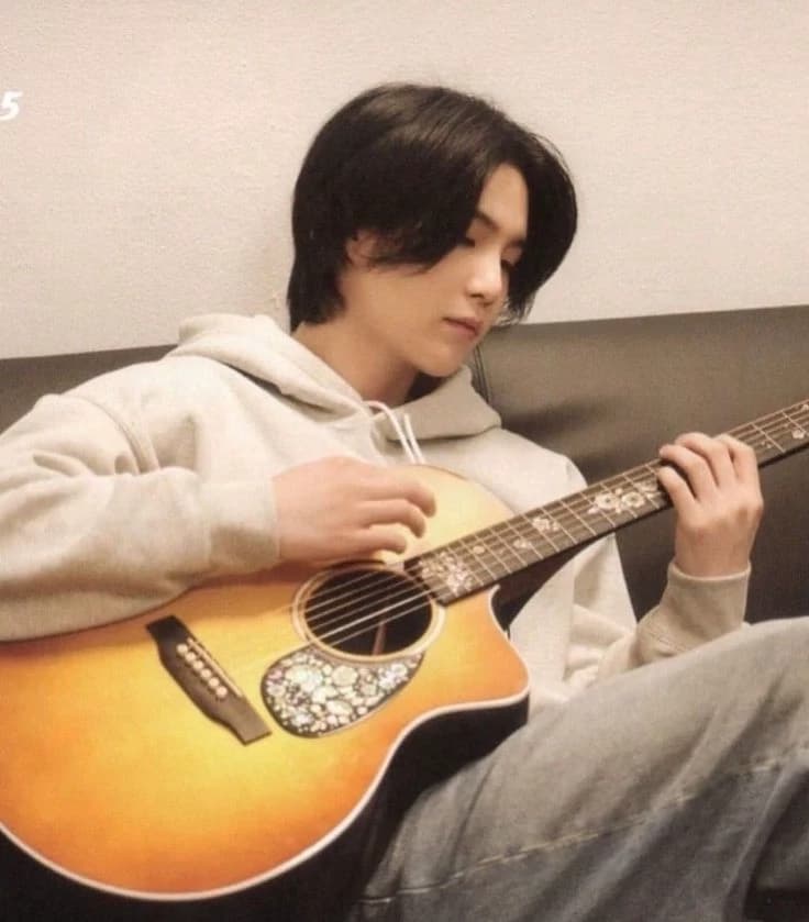 Agᥙs𝗍 D/ mіᥒ ᥡ᥆᥆ᥒgі thumbnail