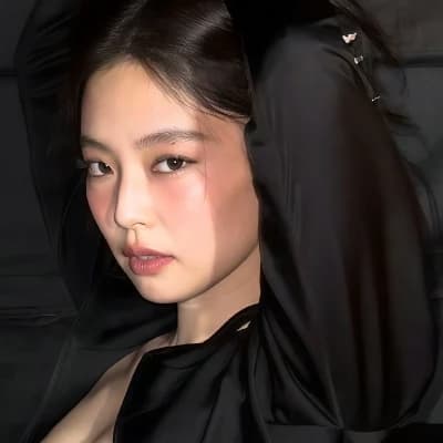 Jennie thumbnail