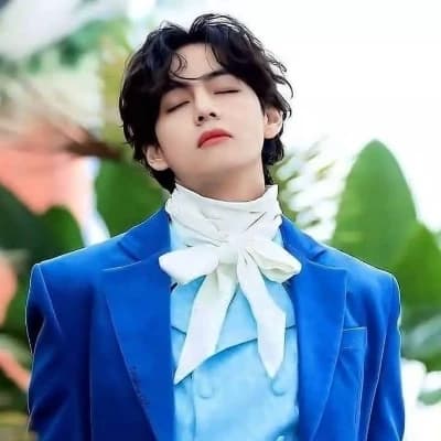 Kim Taehyung thumbnail