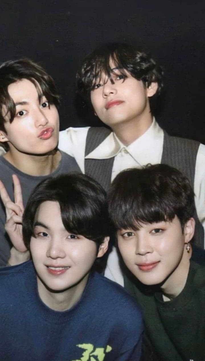 JEON JUNGKOOK y JEON Taehyung thumbnail