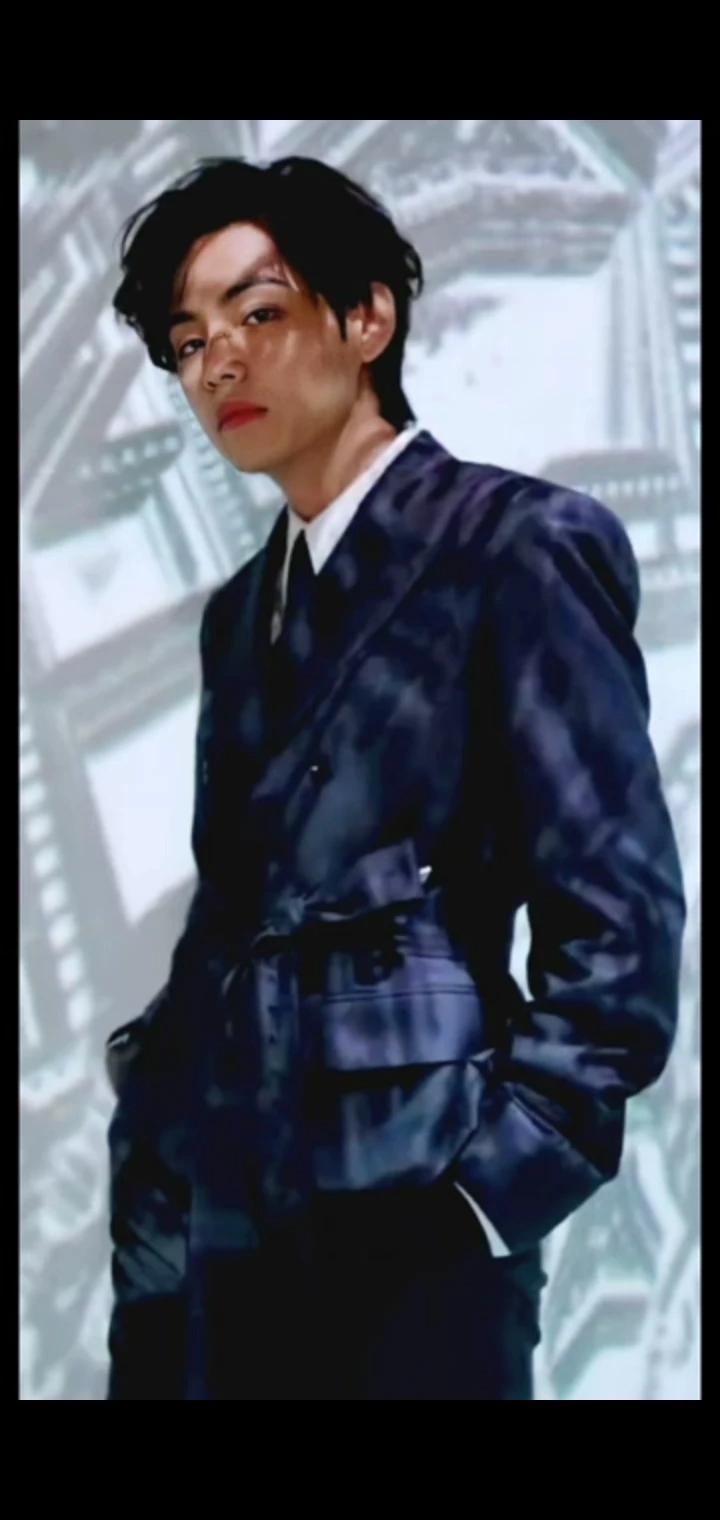 Kim Taehyung  thumbnail