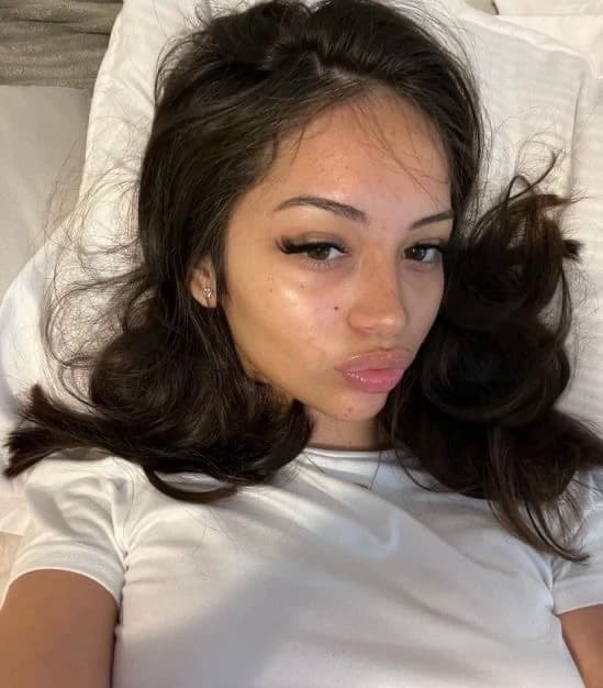 Tiara thumbnail