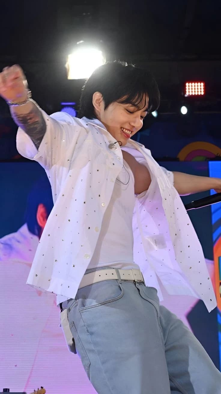 Jeon Jungkook  thumbnail