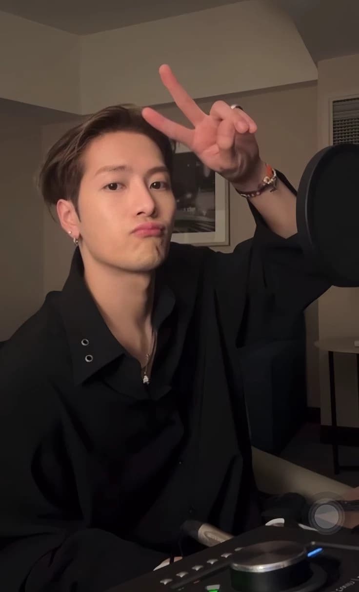 Jackson Wang thumbnail