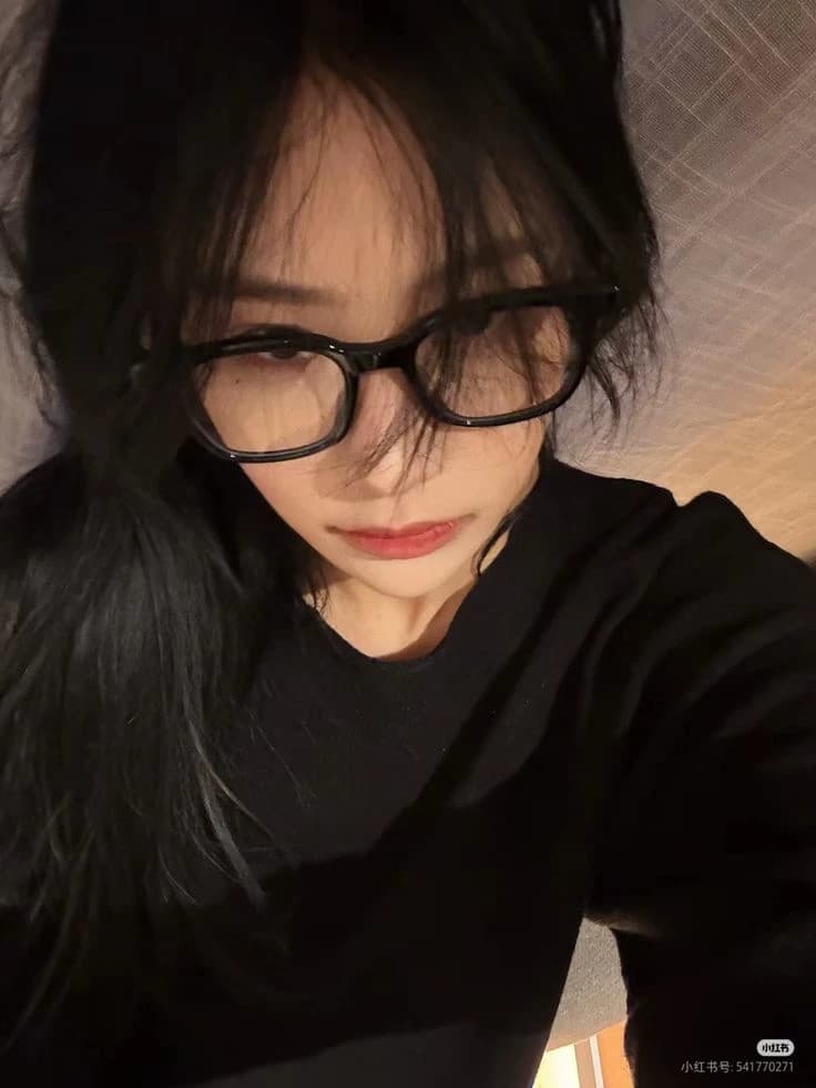 Nhat Nhat thumbnail
